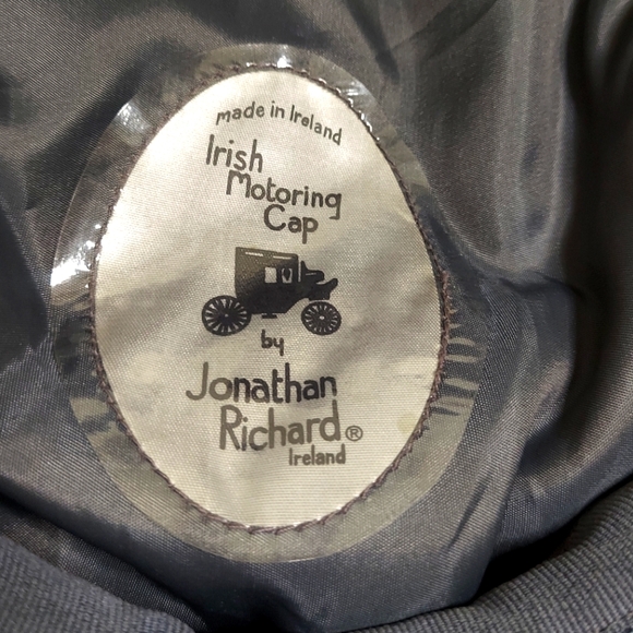 Irish Gray & White Wool Motoring Cap - Picture 9 of 15